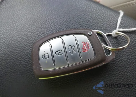 2015 Hyundai Elantra Limited z USA, uszkodzony, nr VIN KMHDH4AE9FU283927